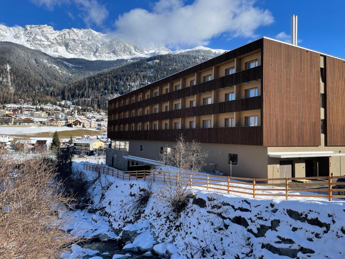 Jufa Hotel Savognin Exterior foto